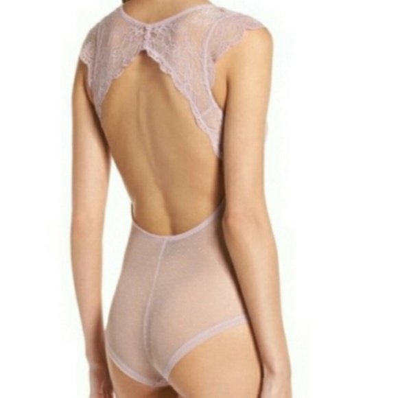 Beautiful Dawn Pink Lace Bodysuits - Picture 2 of 5